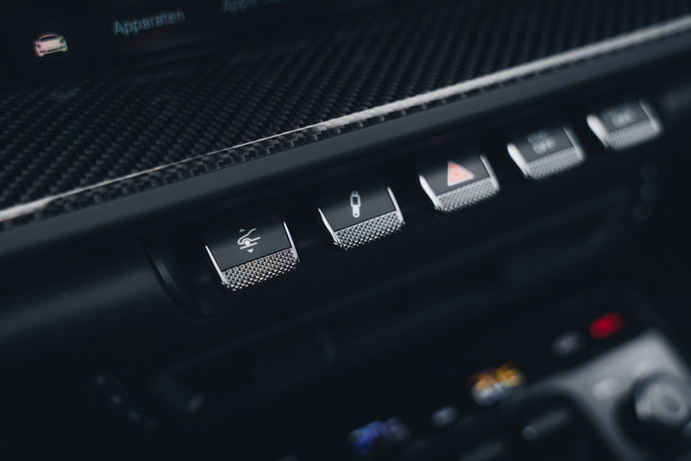 Porsche 992 GT3 Touring