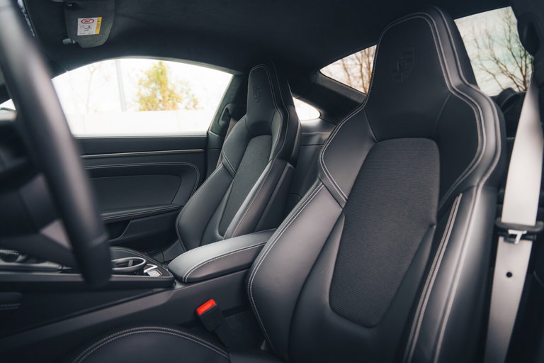 Porsche 992 GT3 Touring