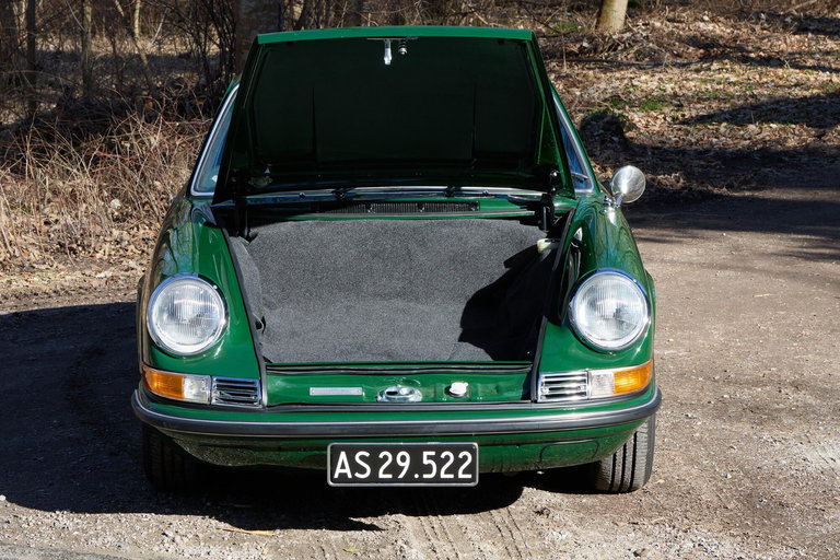 Porsche 911 T