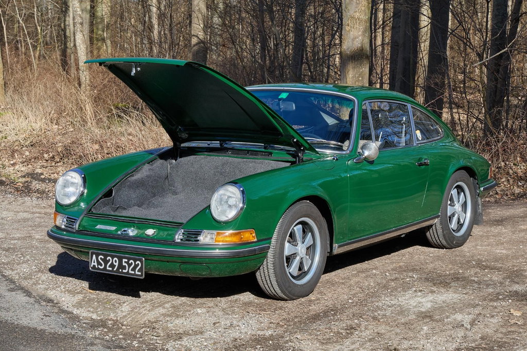 Porsche 911 T