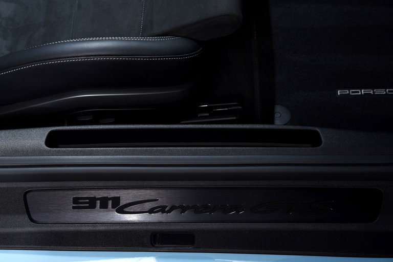 Porsche 992 Carrera GTS