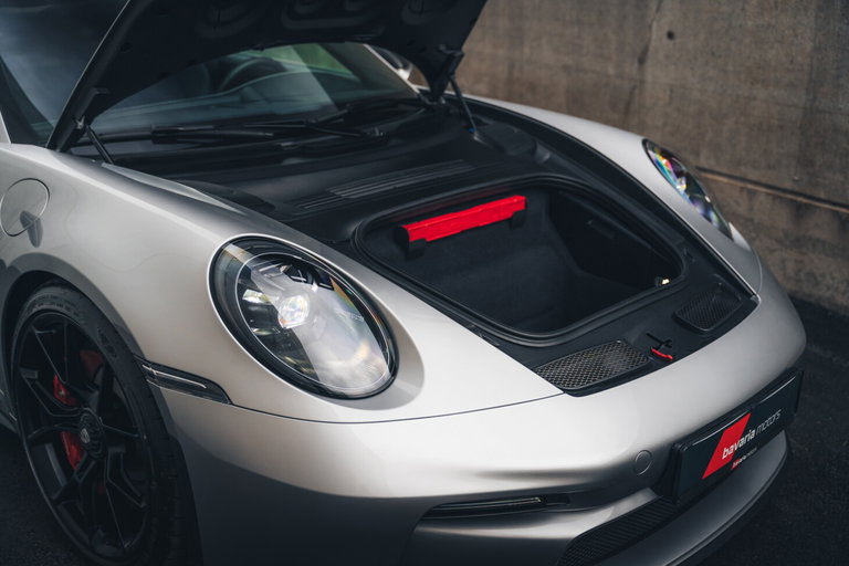 Porsche 992 GT3 Touring