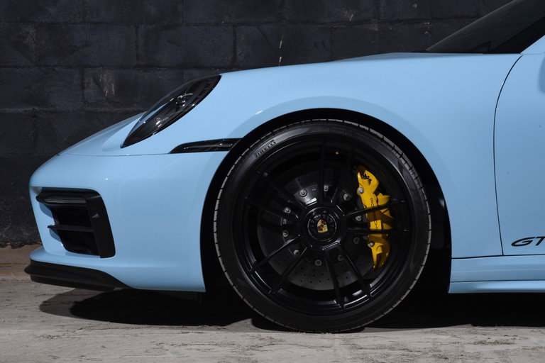 Porsche 992 Carrera GTS