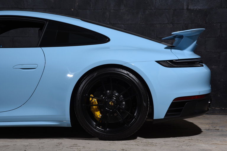 Porsche 992 Carrera GTS