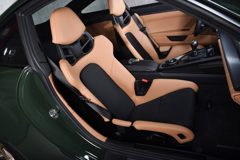 Porsche 992 GT3 Touring
