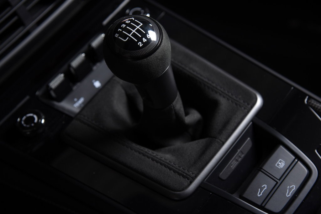 Porsche 992 Carrera GTS