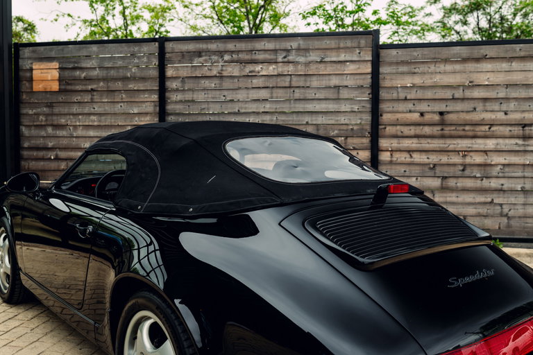 Porsche 964 Carrera 2 Speedster