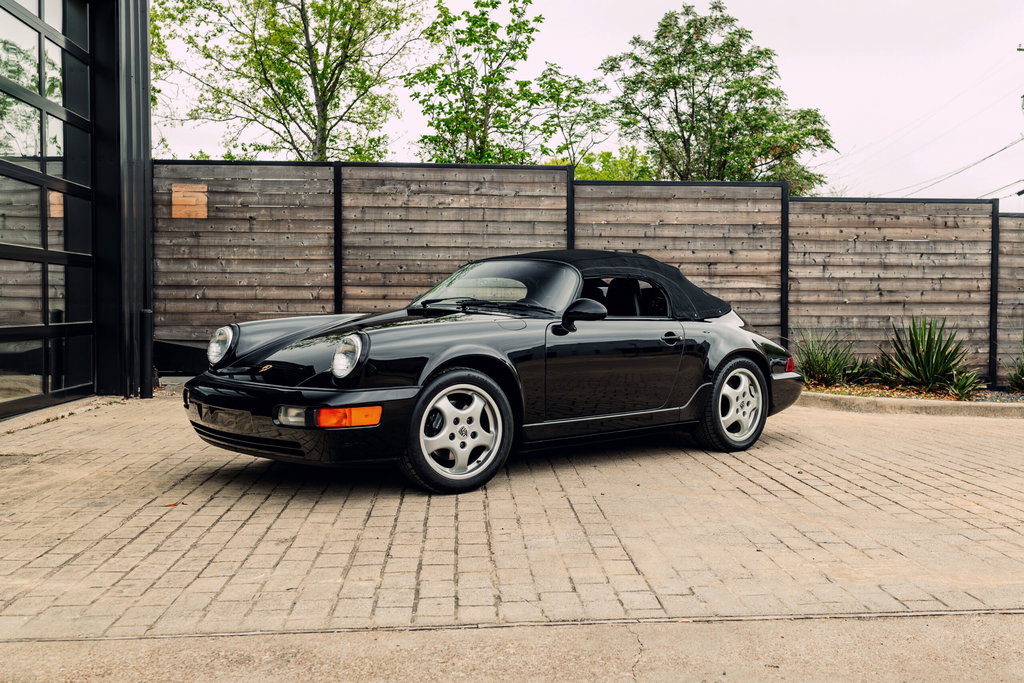 Porsche 964 Carrera 2 Speedster