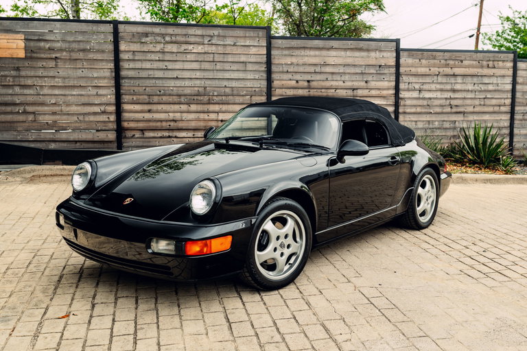 Porsche 964 Carrera 2 Speedster