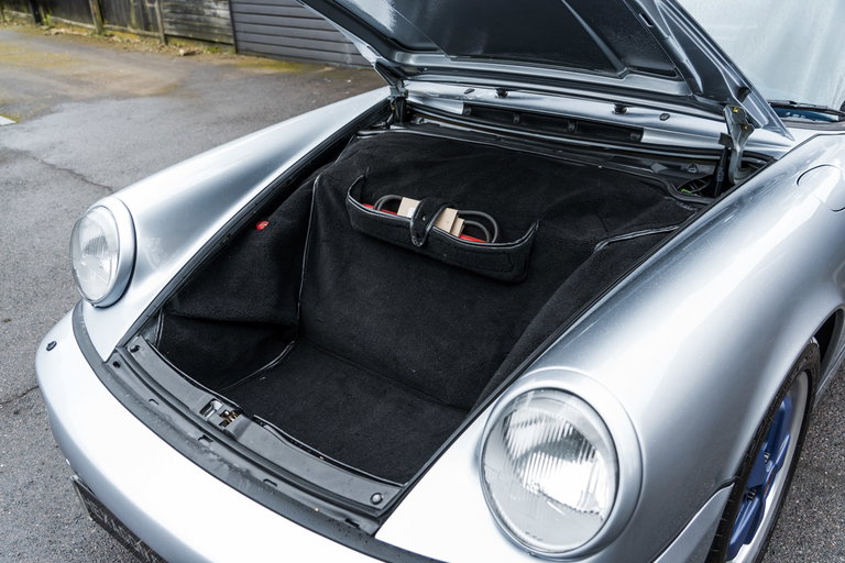 Porsche 964 Carrera 4