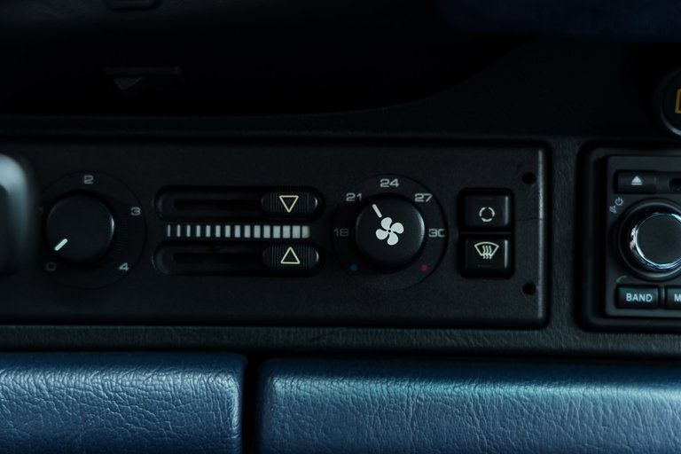 Porsche 964 Carrera 4