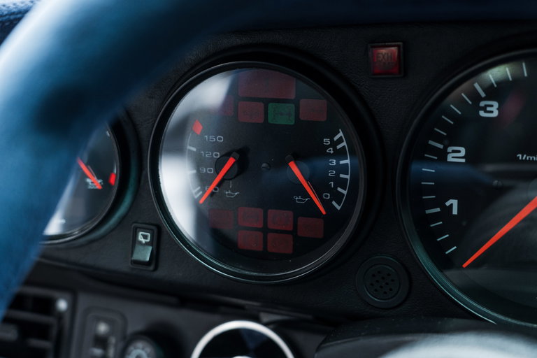 Porsche 964 Carrera 4