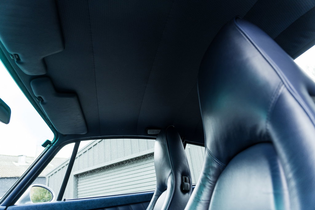 Porsche 964 Carrera 4