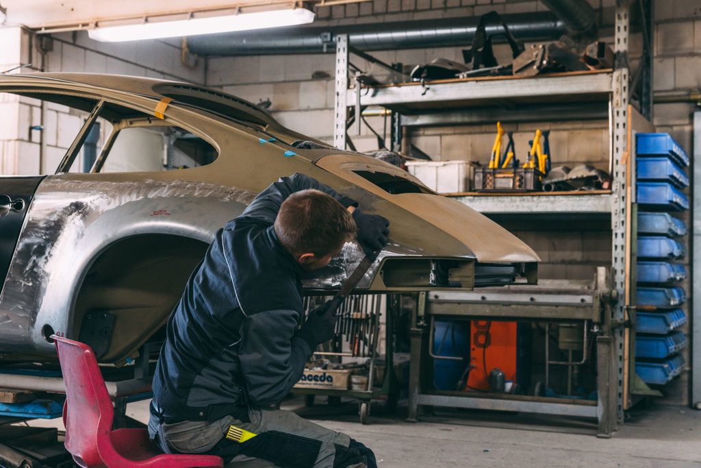 PS Automobile – De pioniers van de Porsche 911 backdate