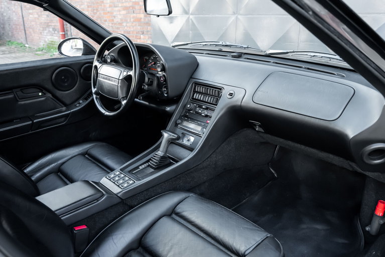 Porsche 928 GTS
