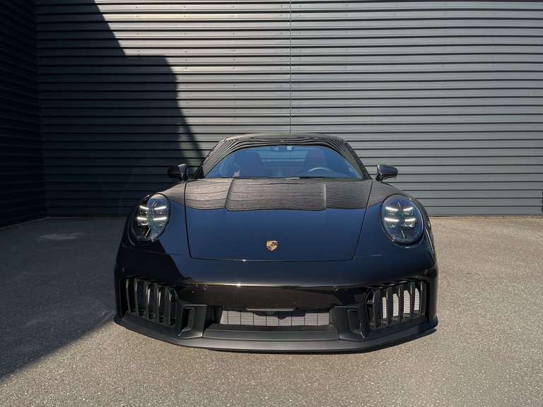 Porsche 992.2 Carrera 4 GTS