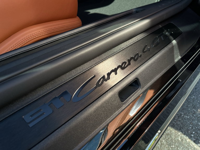 Porsche 992.2 Carrera 4 GTS