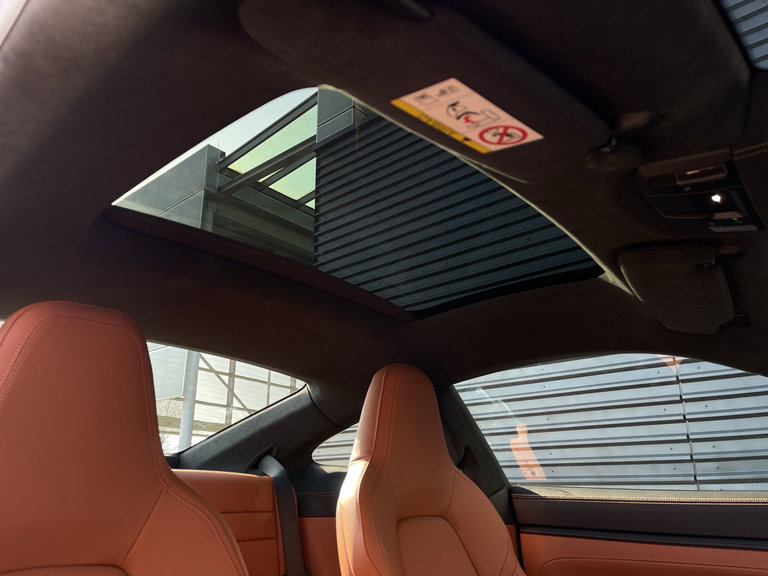 Porsche 992.2 Carrera 4 GTS