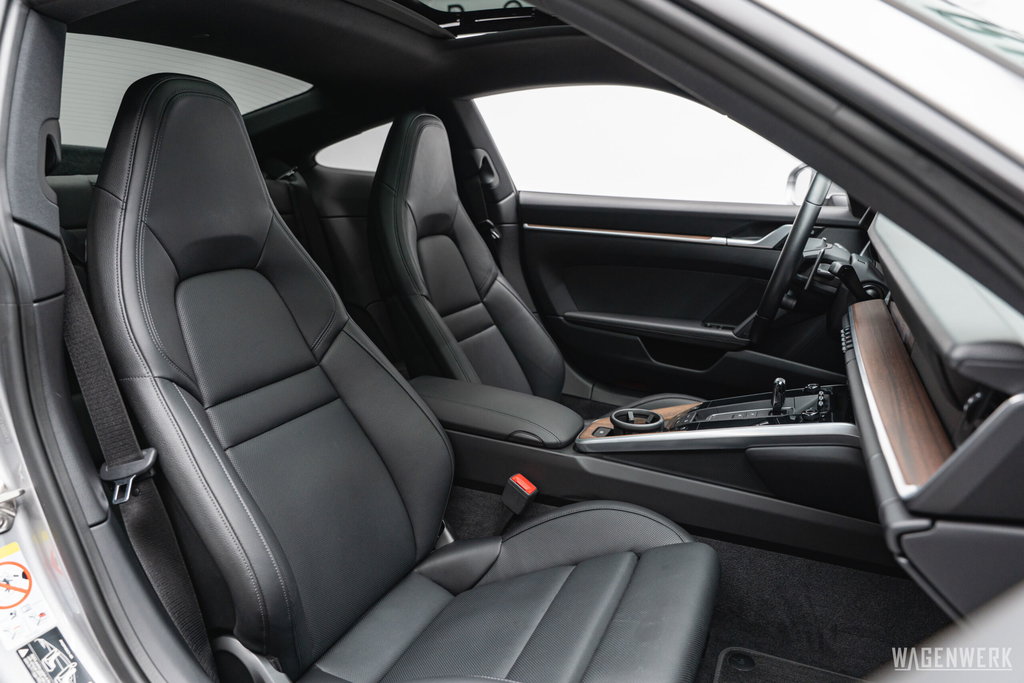 Porsche 992 Carrera S