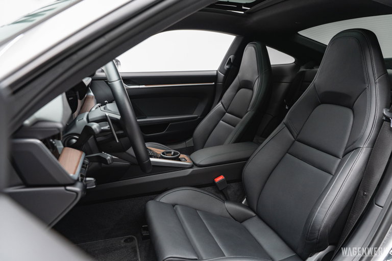 Porsche 992 Carrera S