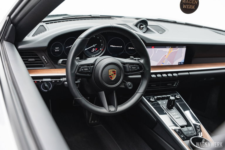 Porsche 992 Carrera S