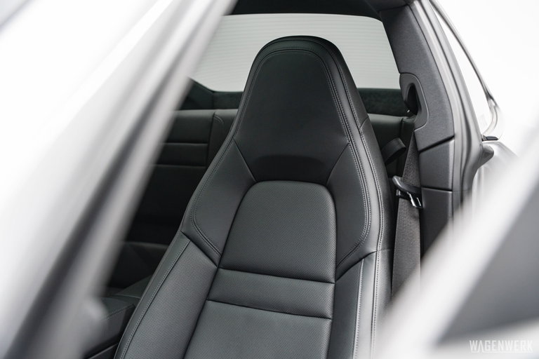 Porsche 992 Carrera S