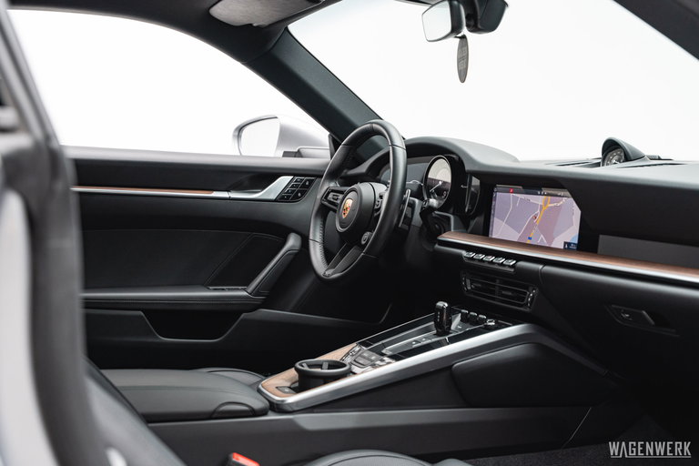 Porsche 992 Carrera S