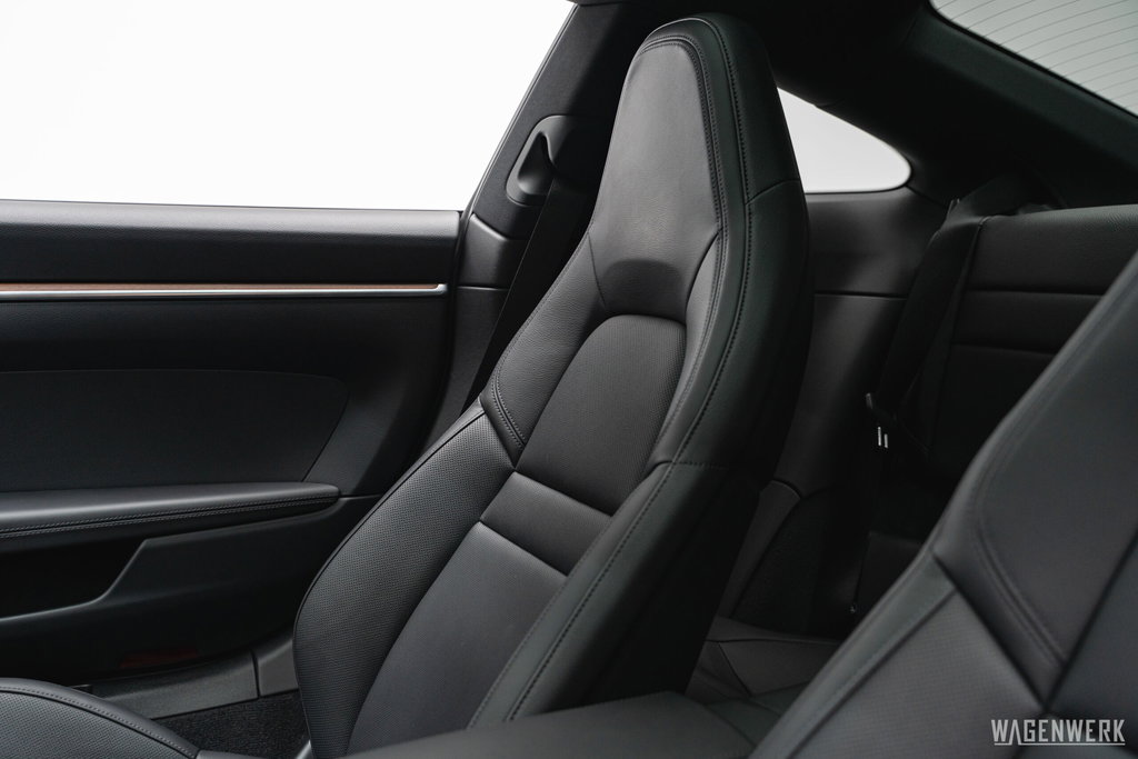 Porsche 992 Carrera S