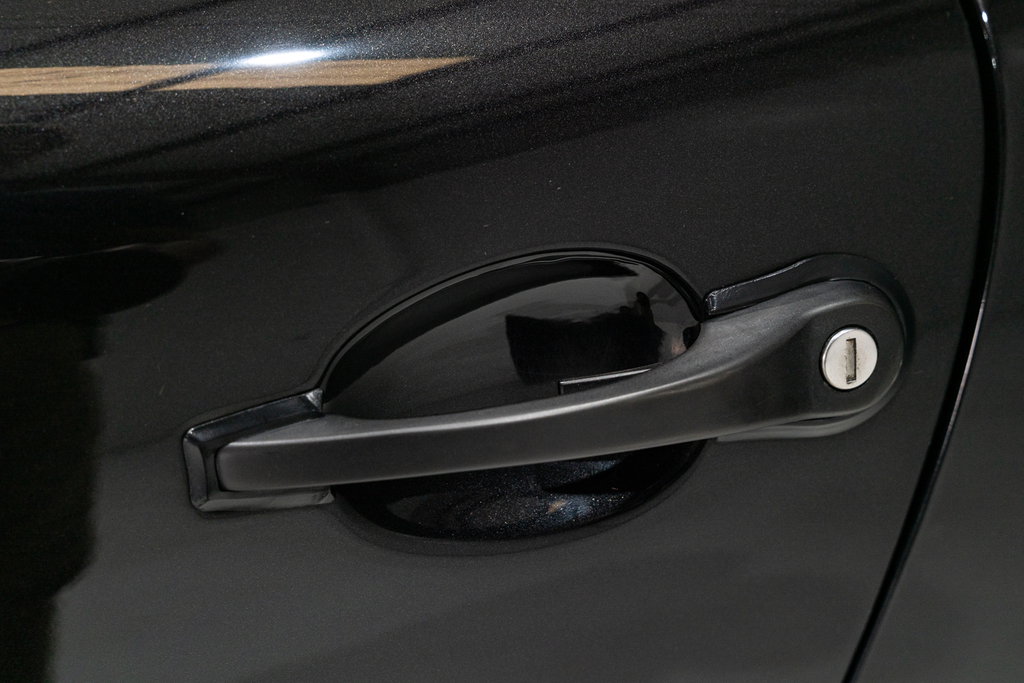 Porsche 911 Carrera 3.2 “25 Jahre 911”