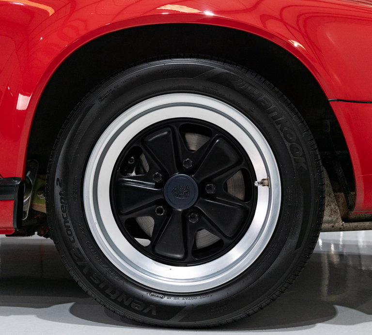 Porsche 911 Carrera 3.2 (US)