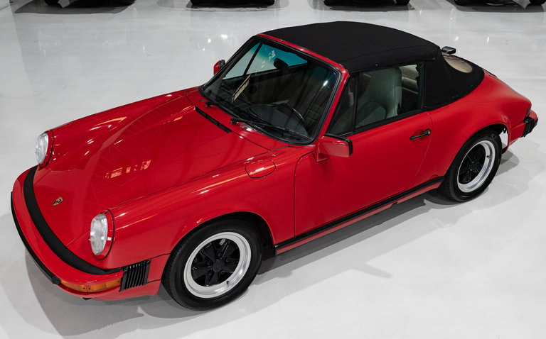 Porsche 911 Carrera 3.2 (US)