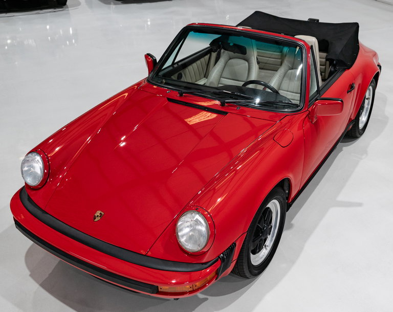 Porsche 911 Carrera 3.2 (US)