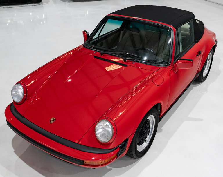 Porsche 911 Carrera 3.2 (US)
