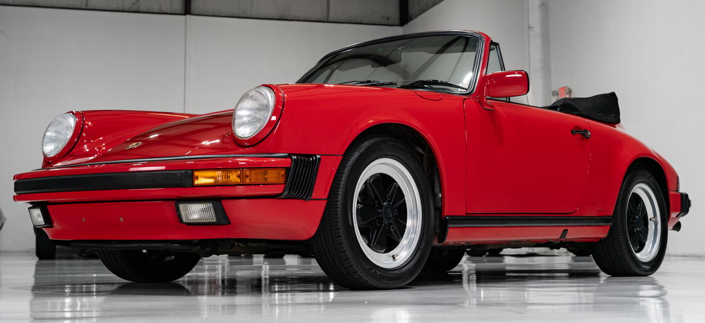 Porsche 911 Carrera 3.2 (US)