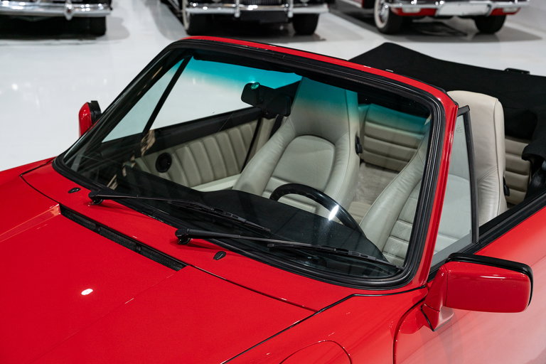 Porsche 911 Carrera 3.2 (US)