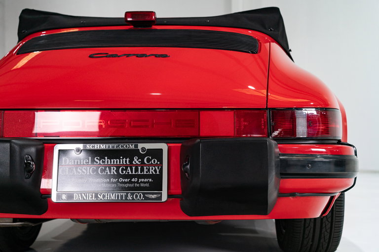 Porsche 911 Carrera 3.2 (US)