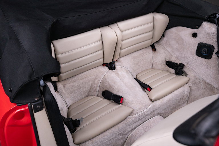 Porsche 911 Carrera 3.2 (US)