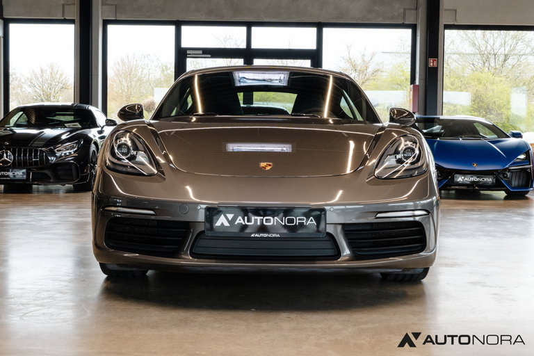Porsche 718 Cayman