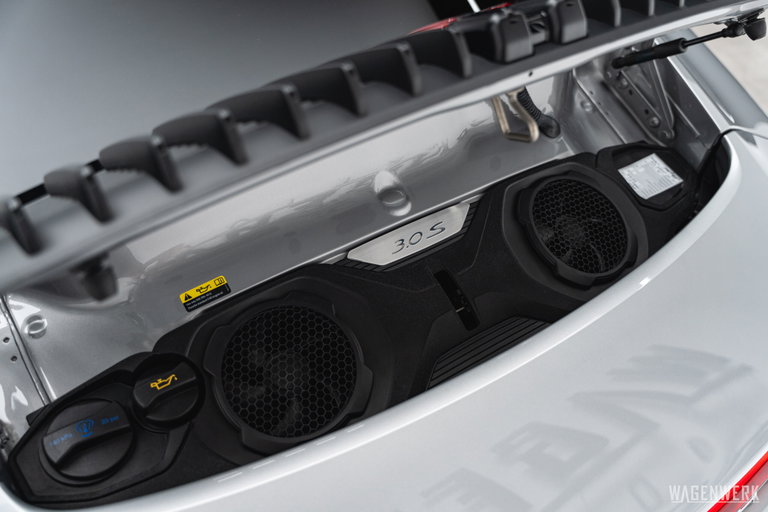 Porsche 992 Carrera S