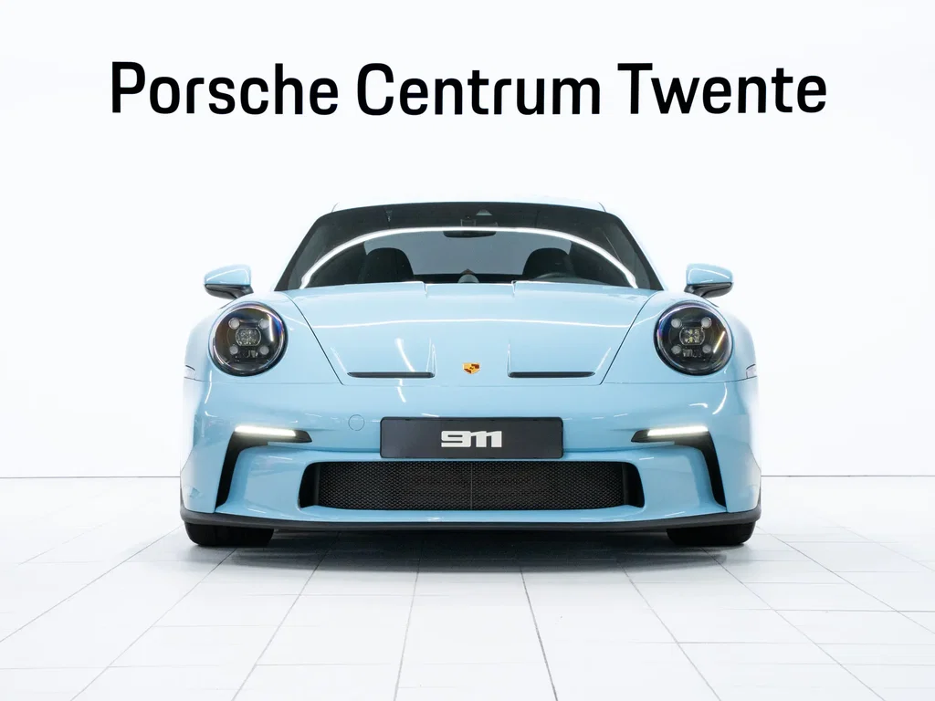 Porsche 992 GT3 Touring
