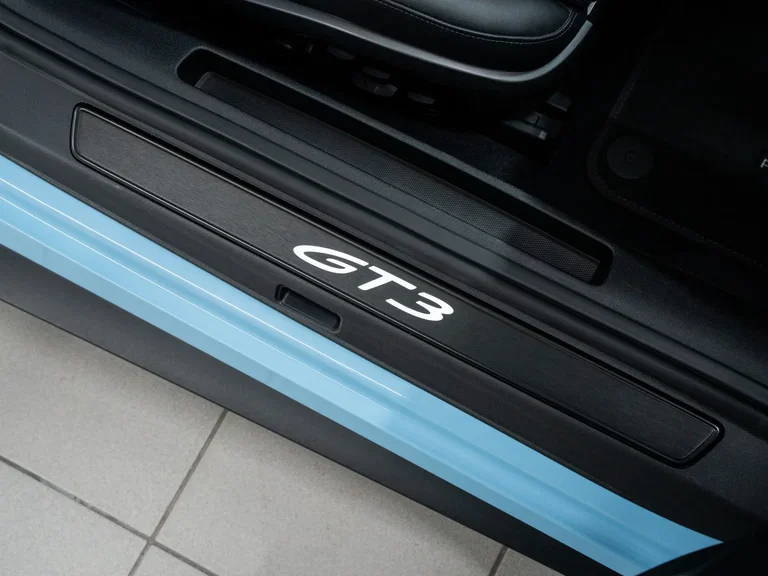 Porsche 992 GT3 Touring