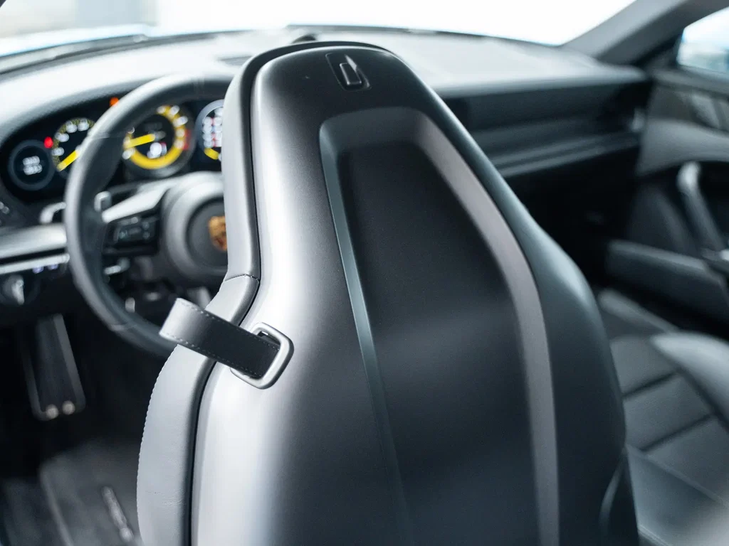 Porsche 992 GT3 Touring