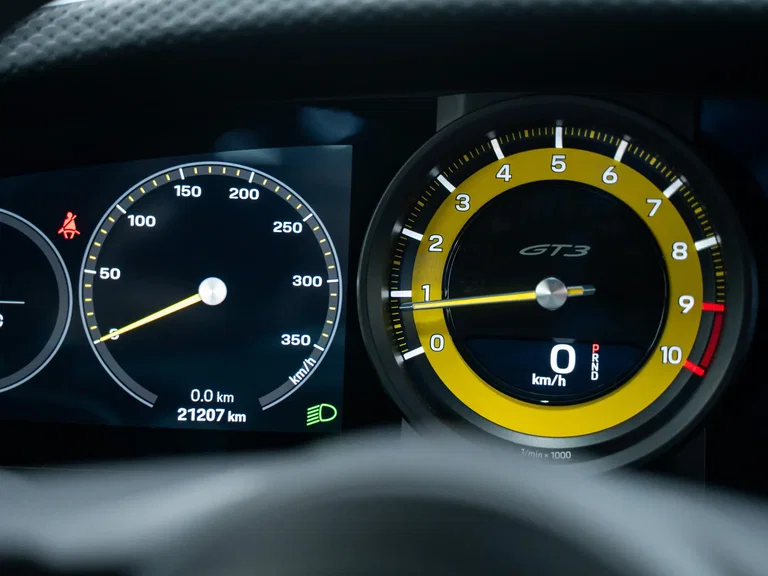 Porsche 992 GT3 Touring