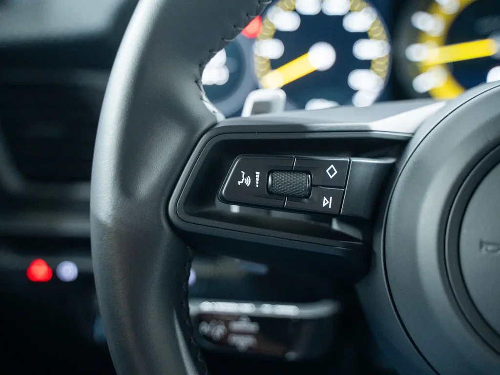 Porsche 992 GT3 Touring