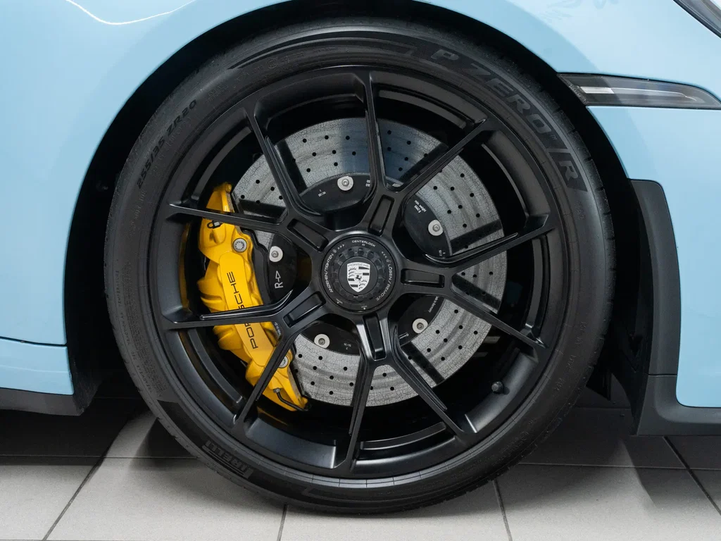 Porsche 992 GT3 Touring