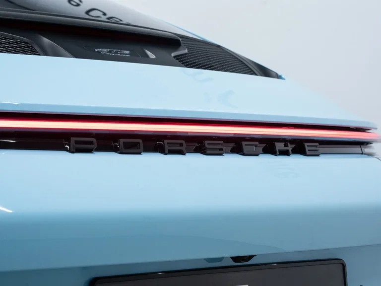 Porsche 992 GT3 Touring