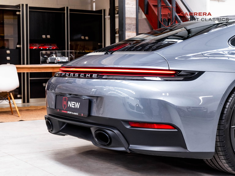 Porsche 992.2 Carrera