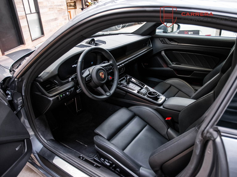 Porsche 992.2 Carrera