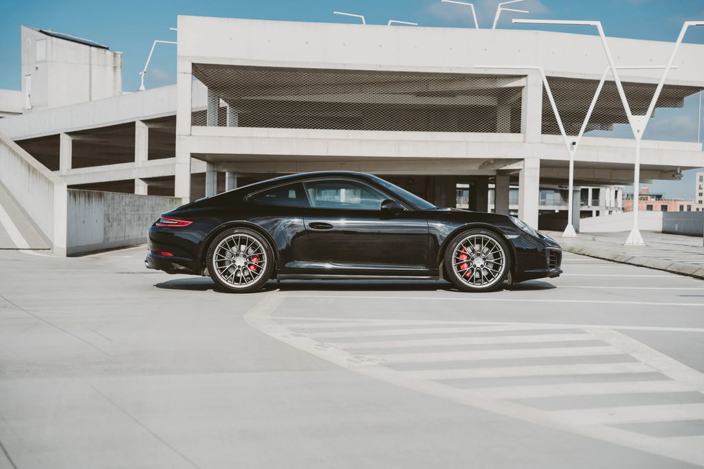 Porsche 981 Cayman GT4