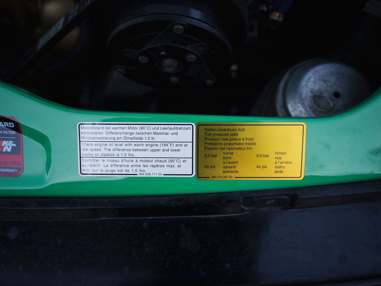 Porsche 964 Carrera 2